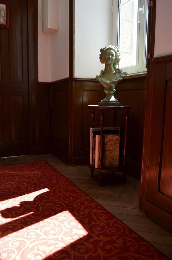 Chateau De Kervoazec - Chambres D'Hotes Saint-Goazec Buitenkant foto